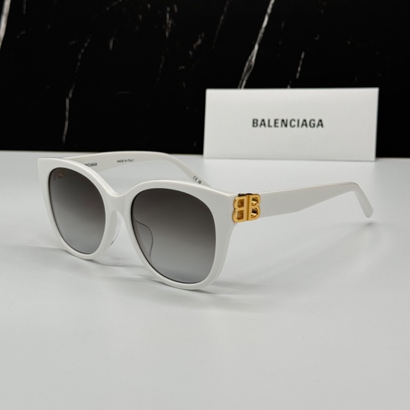 NEW BB0103SA 006 BALENCIAGA WHITE GREY WOMEN BALENCIAGA SUNGLASSES - Picture 5 of 11